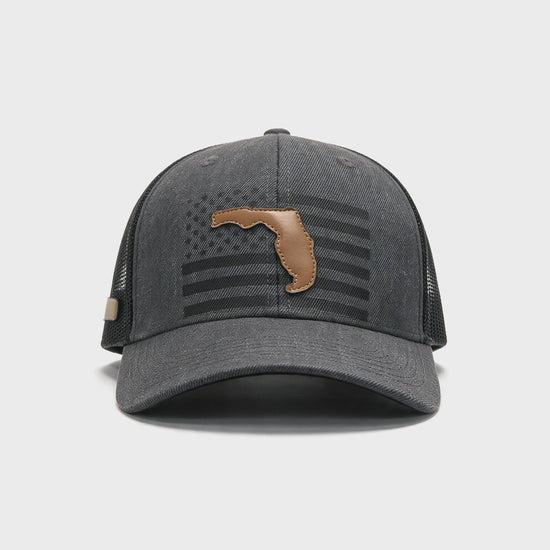 180 degree video showing all angles of the hat.
